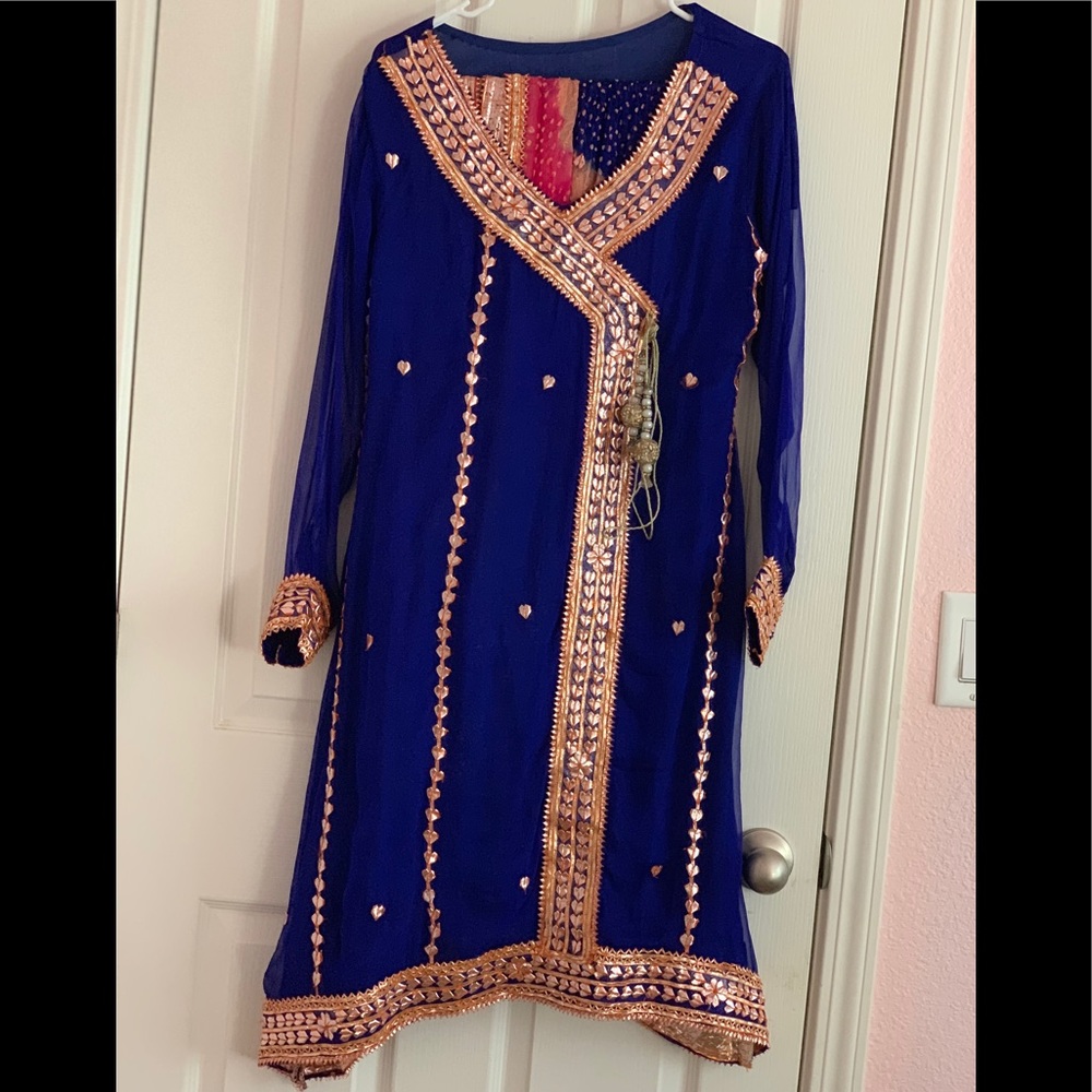 Pakistani/Indian suit